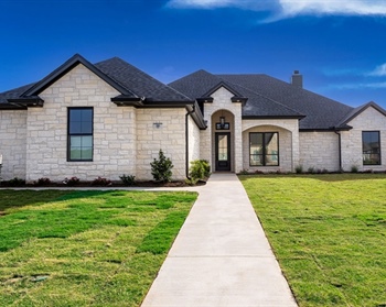 How Much Does It Cost to Build a Custom Home in Waco in 2026? Try Our Free Price Estimator