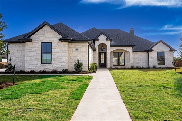 How Much Does It Cost to Build a Custom Home in Waco in 2026? Try Our Free Price Estimator