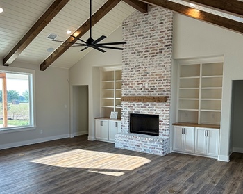 Let the Light In: Illuminating Your Waco Home With Perfect Window Designs